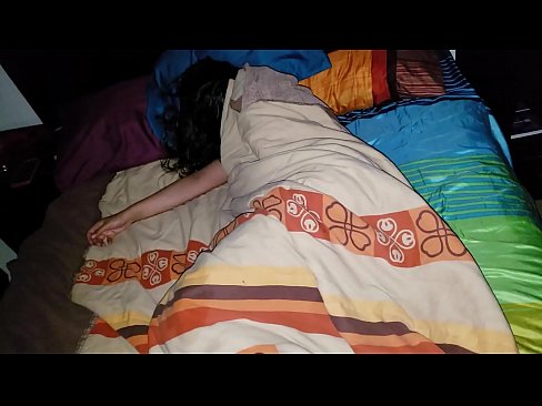 ❤️ Figliastro che rimprovera la sua giovane matrigna mentre lei dorme ❤ Porno analeal it.sexindrag.ru ❌